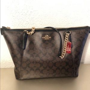 Coach Shoulder Bag